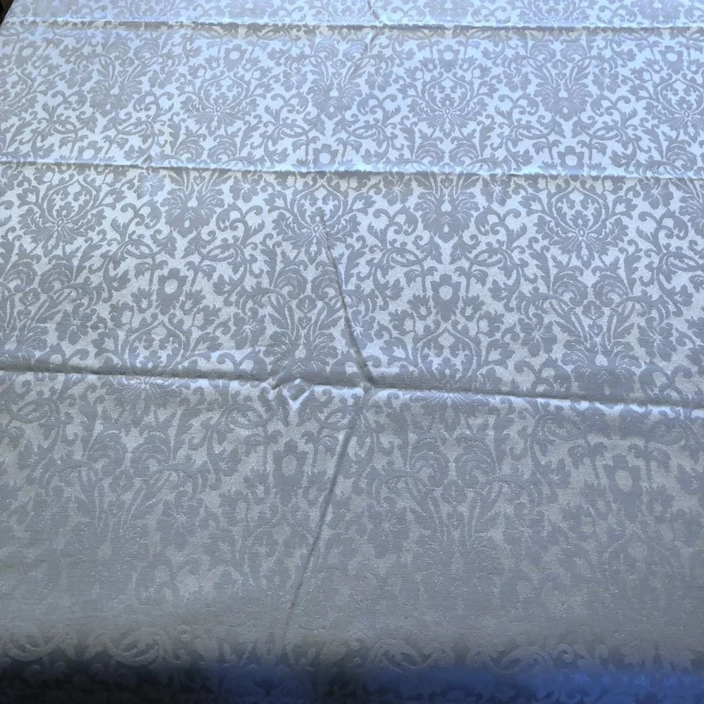 Tablecloth-White Rectangle#2374 - Picture 3 of 3